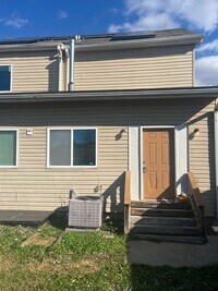 Building Photo - 4200 Deer Park Rd