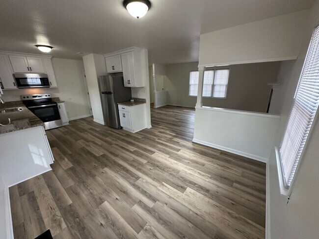 Building Photo - Steuben Rd-1434