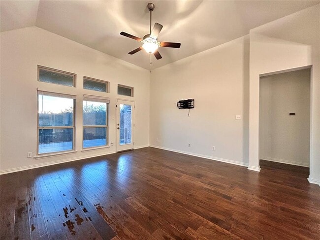 Building Photo - 22209 Cross Timbers Bnd