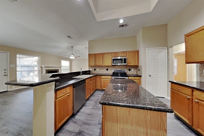 Building Photo - 14518 Enola Dr