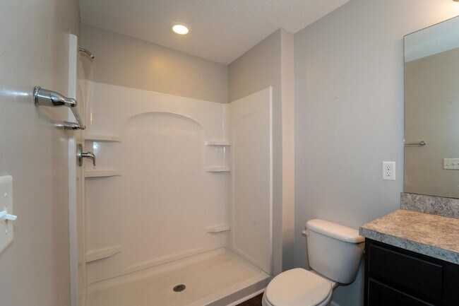 Building Photo - 211 Moultrie Village Ln