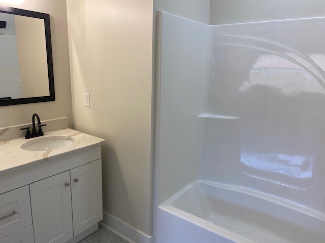 Building Photo - 115 Heath Ln