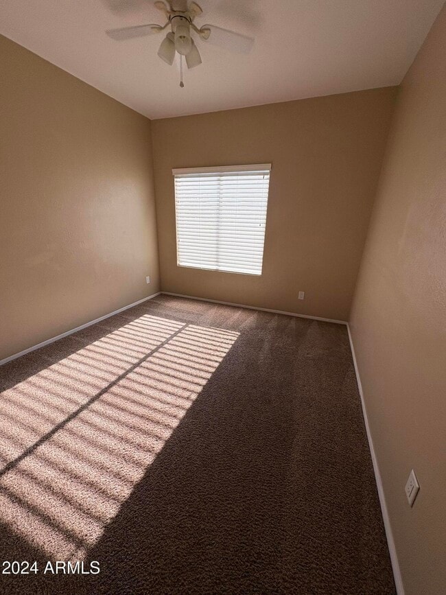 Building Photo - 1611 E Flint St