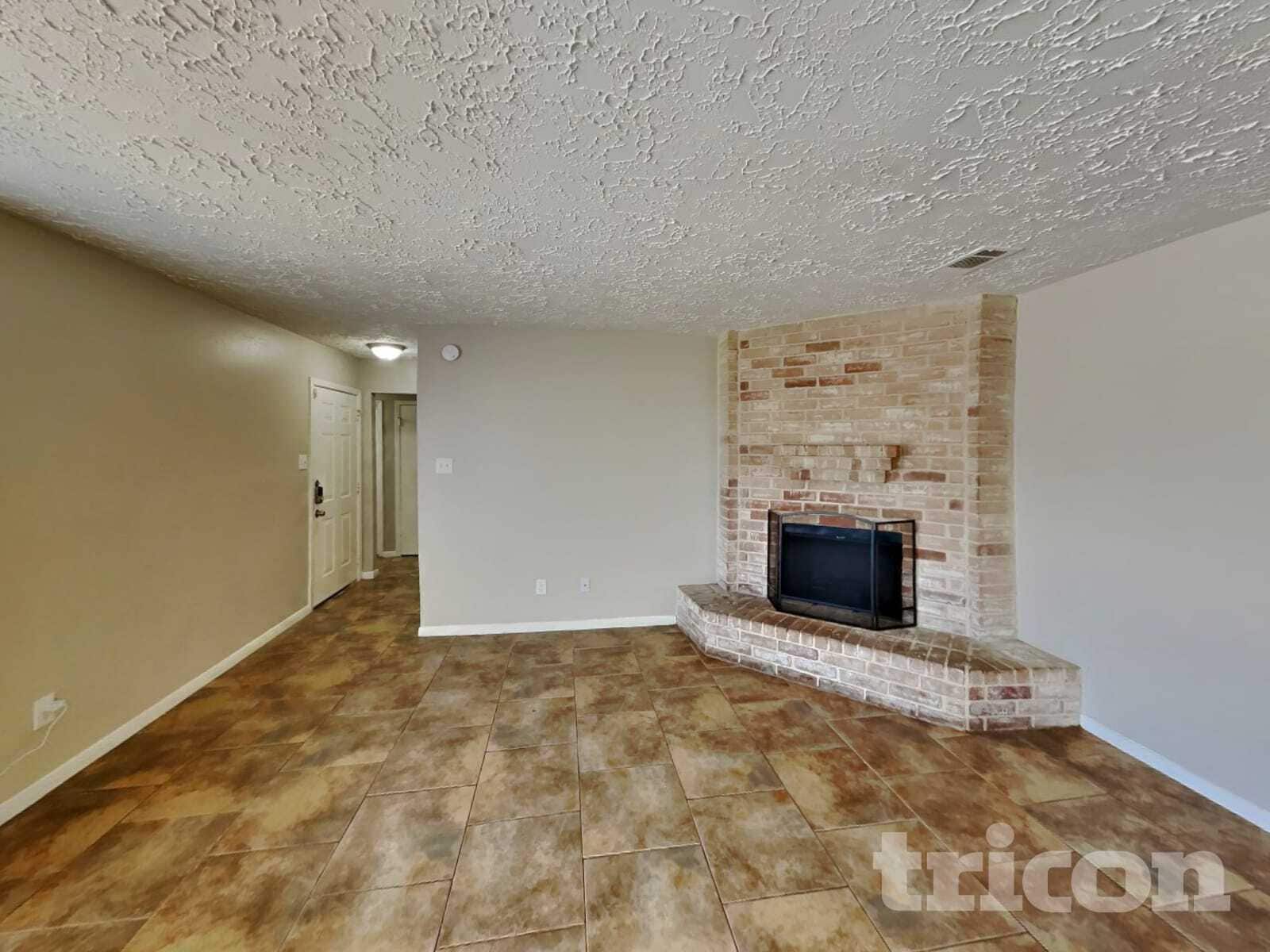 Building Photo - 20211 Cottonglade Ln