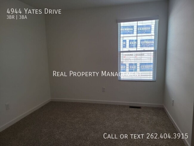 Building Photo - 4944 Yates Dr