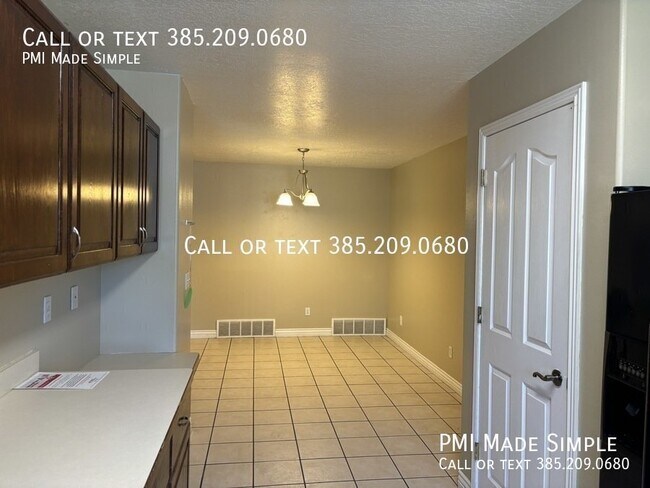 Building Photo - 609 Saddlebrook Dr