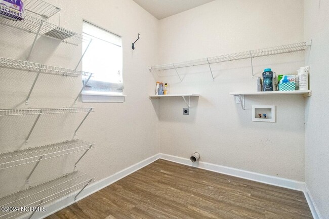 Building Photo - 460 Cooper Garrett Rd