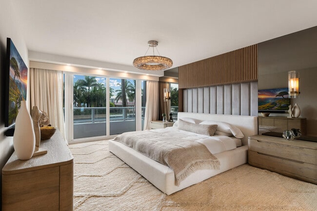 Building Photo - 4701 Meridian Ave