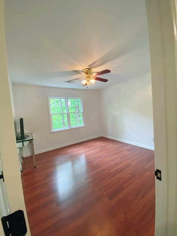 Building Photo - 110 Ashewoode Downs Ln