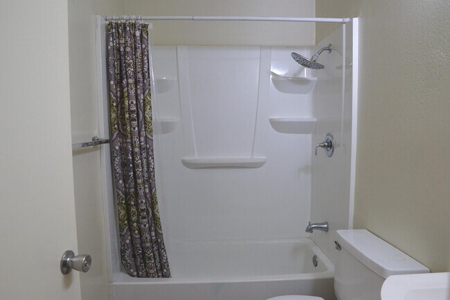 Building Photo - 52601 Avenida Navarro