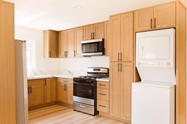 Building Photo - 342 S Ave 56