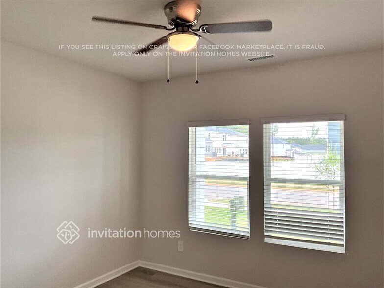 Building Photo - 564 Bridger Dr