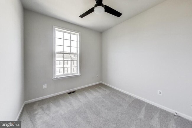 Building Photo - 2530 Lanham Hill Cir