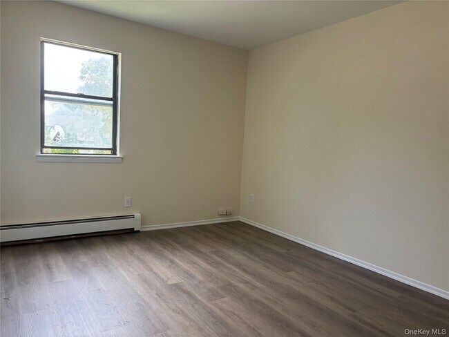 Building Photo - 3b Park Manor Ct