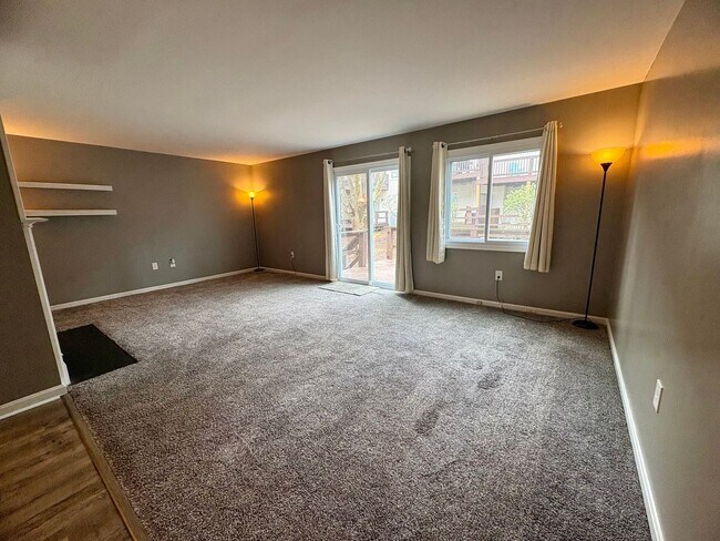 Building Photo - 3 Bedroom 4 Bathroom Available in Hummelstown!