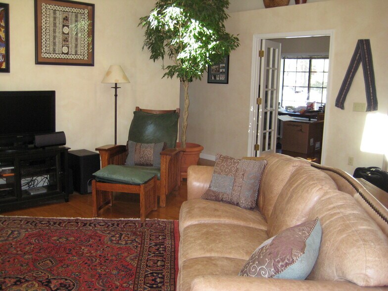 Building Photo - 3496 S Moore Cir