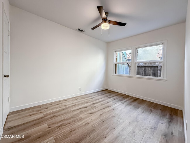 Building Photo - 5027 Cahuenga Blvd