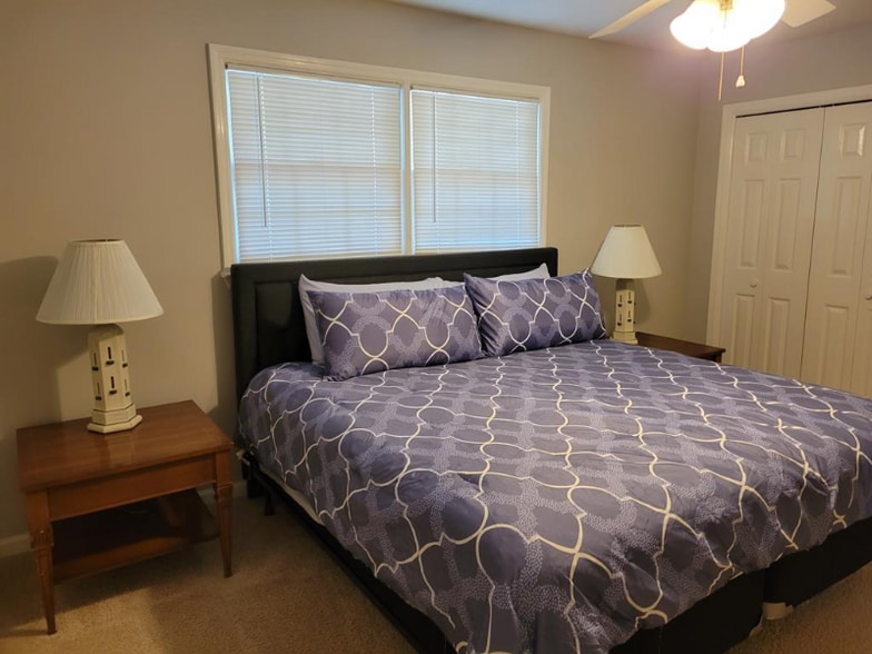 Building Photo - 126 Park Ave SE