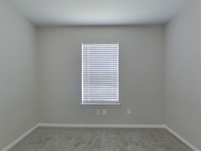Building Photo - 15931 Imperial Forest Ln