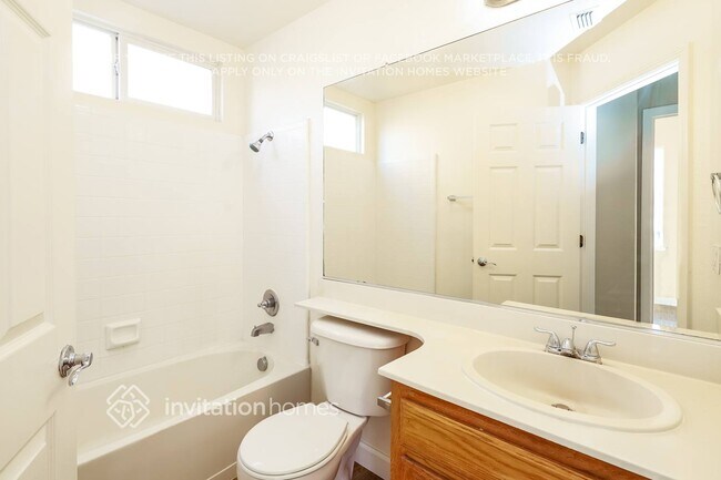 Building Photo - 1412 Parkington Ln