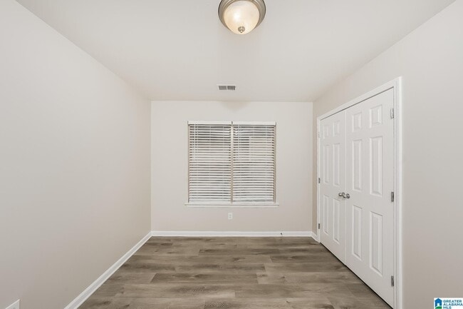 Building Photo - 485 Fox Run Cir