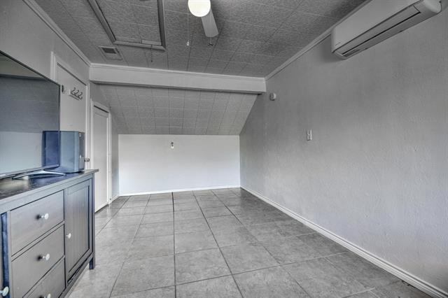Building Photo - 3211 Wilbarger Dr
