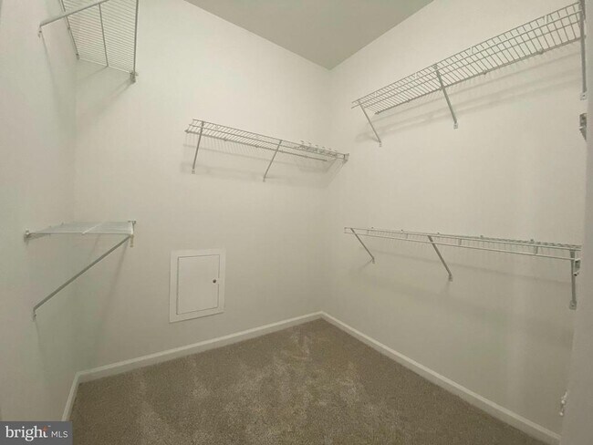 Building Photo - 12929 Centre Park Cir
