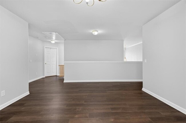 Building Photo - 2855 Stonehenge Ct