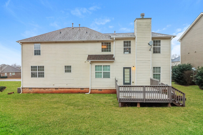 Building Photo - Spacious Home in Carrolton, GA