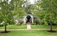 Building Photo - 4253 Roma Blvd