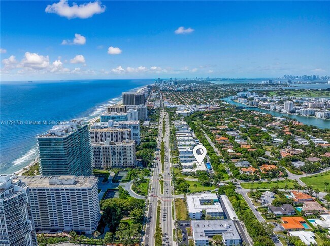 Building Photo - 10190 Collins Ave