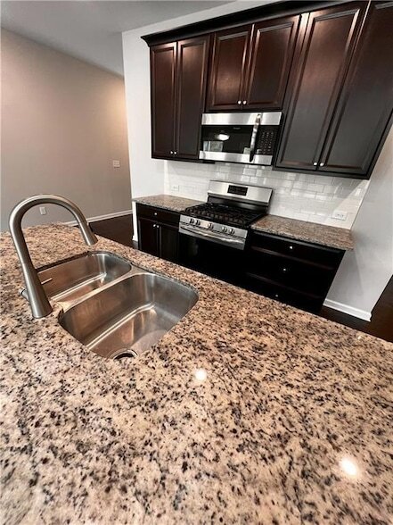 Building Photo - 4305 Bryton Trace Dr