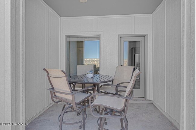 Building Photo - 3684 Springhaven Lp