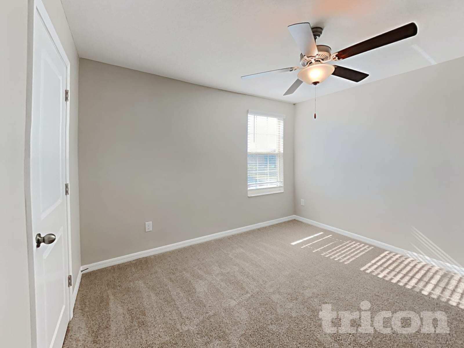 Building Photo - 15422 Broad Brush Dr