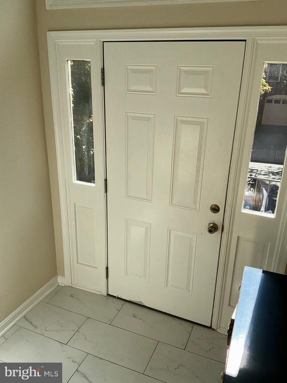 Building Photo - 1311 Templeton Pl