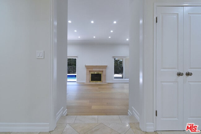 Building Photo - 23637 Park Belmonte