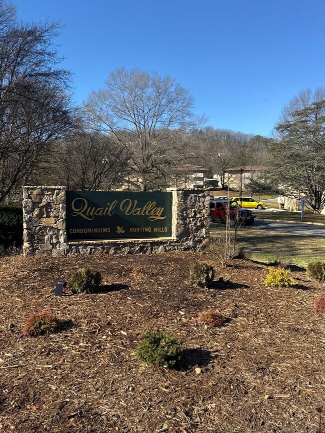 Building Photo - Quail Valley-6A