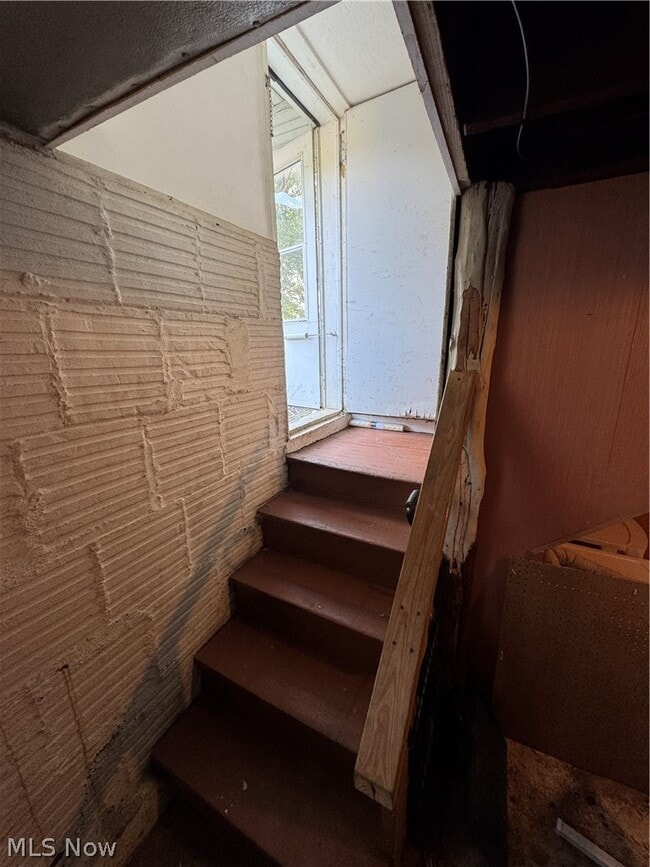 Building Photo - 4019 Belmont Ave