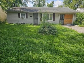 Building Photo - 1135 St Rose Ln