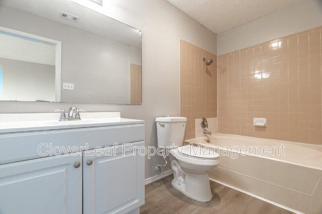 Building Photo - 4142 Mystic Sunrise Dr