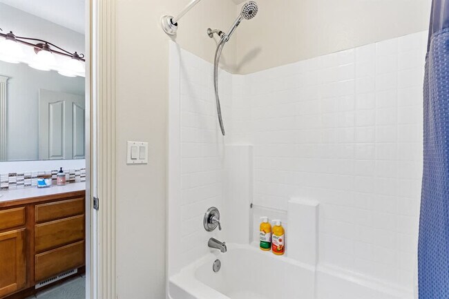 Building Photo - 2480 W San Remo Ct