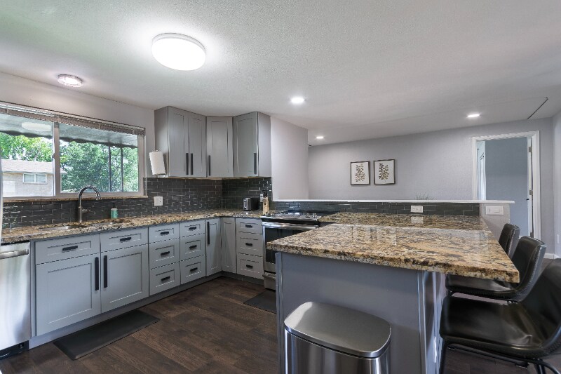 Building Photo - 8871 Rutgers St