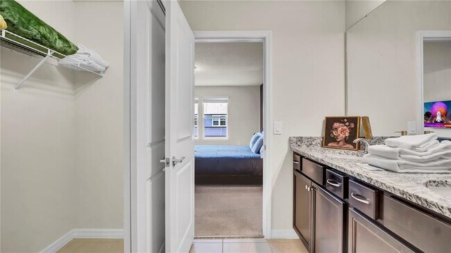 Building Photo - 3838 Lana Ave