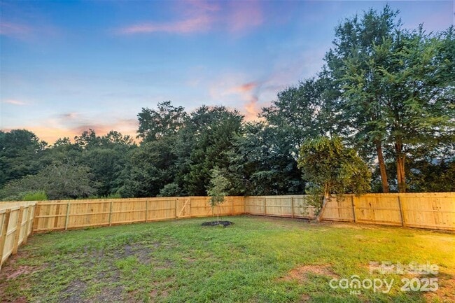 Building Photo - 9431 Weston Woods Ln