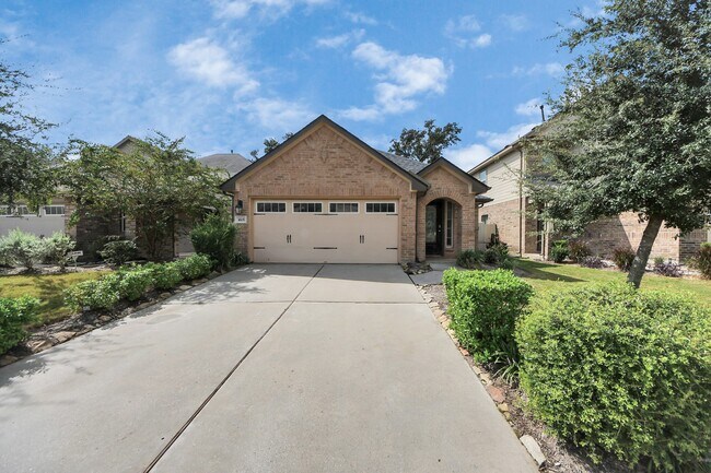 Building Photo - 1615 S City Oaks Ln