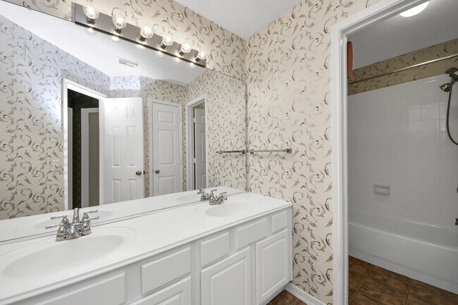 Building Photo - 7310 Whistle Ct