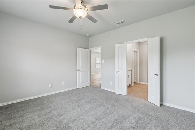 Building Photo - 716 Caraway Dr