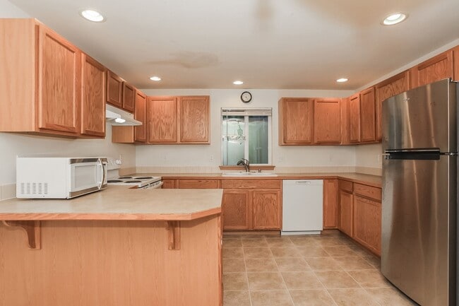 Building Photo - 7606 Berkeley Pl