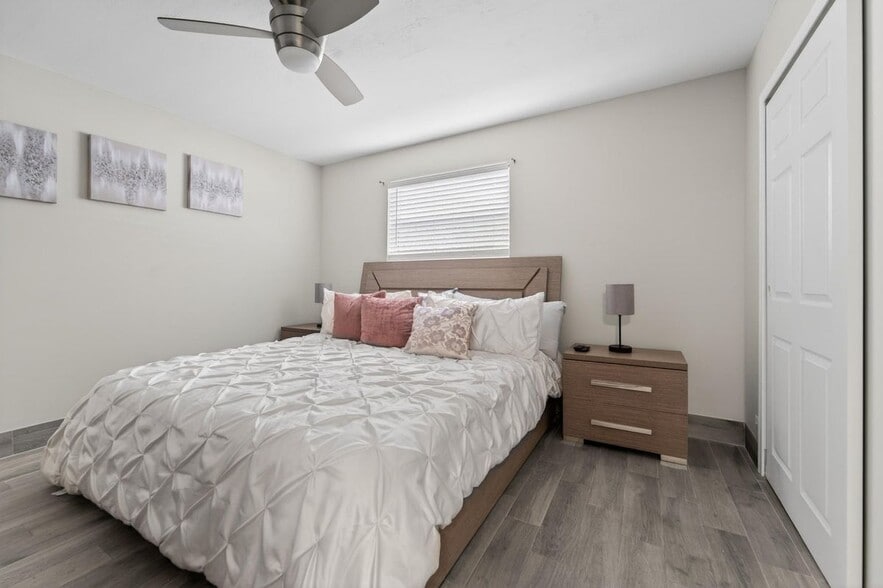 Building Photo - 801 Andrews Ave