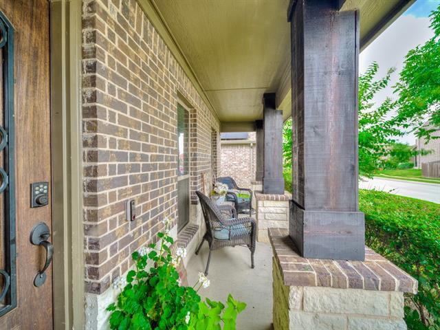 Building Photo - 1604 De Berry Ln